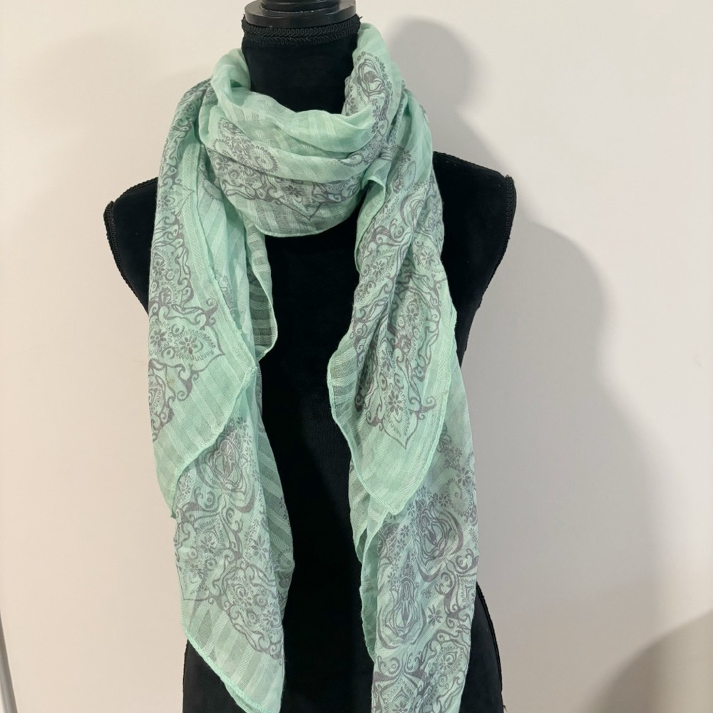 Unbranded‎ Seafom Green Print Scarf